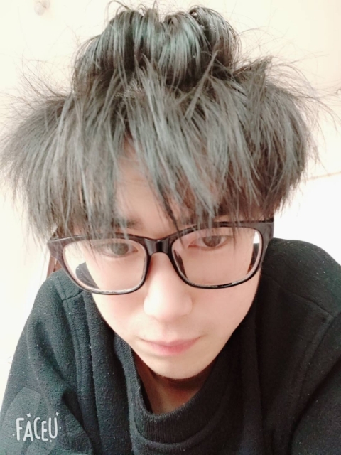 究极的第一张照片--山东闪婚服务中心