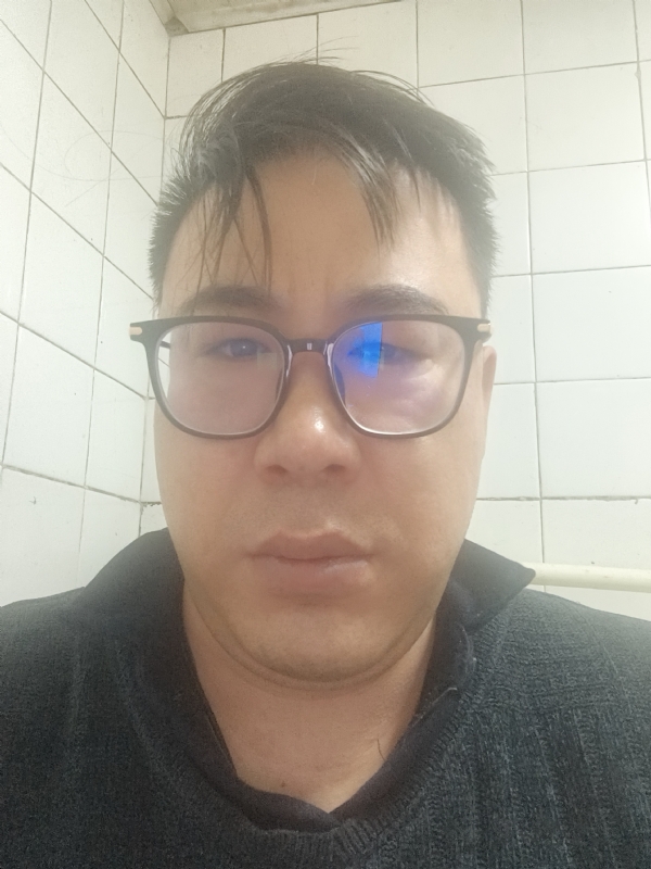 迷失自我的第一张照片--山东闪婚服务中心