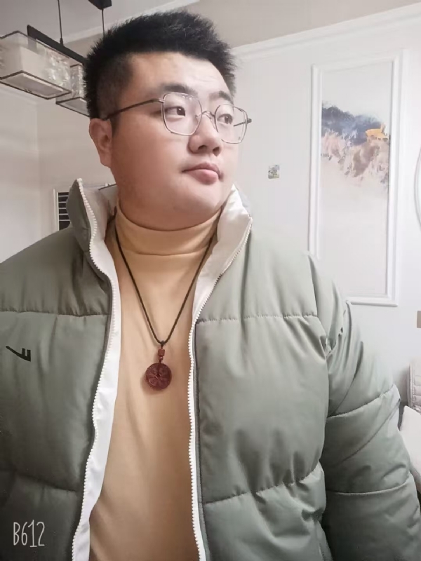 浦宁先生的第一张照片--山东闪婚服务中心