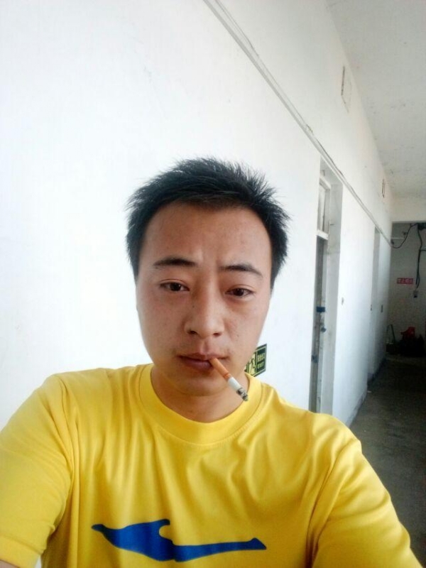 云淡风轻的第二张照片--山东闪婚服务中心