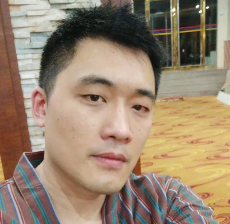 迅猎的第三张照片--山东闪婚服务中心