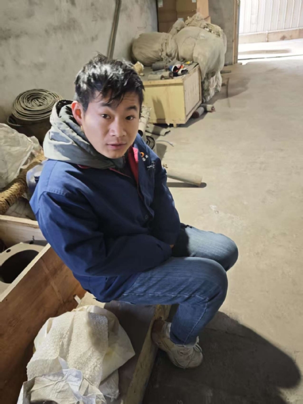 热爱生活的闫某的第一张照片--山东闪婚服务中心