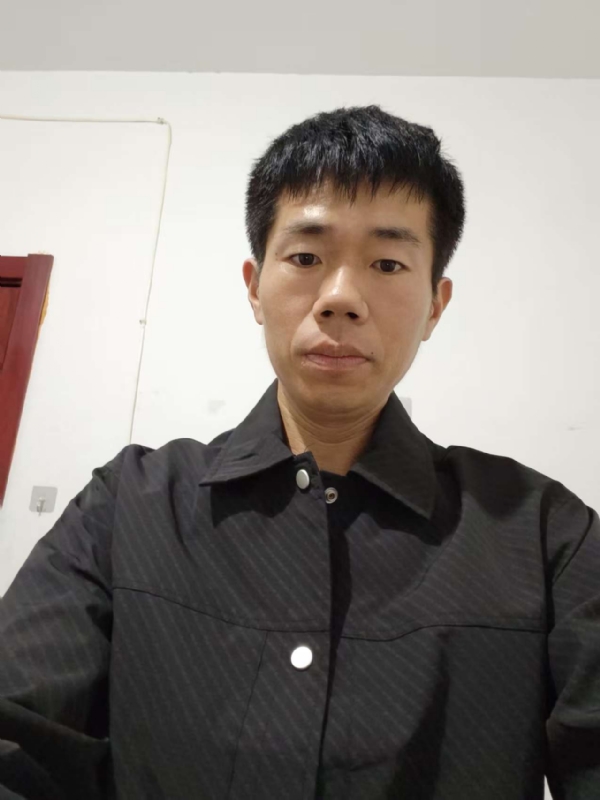 京东小哥的第一张照片--山东闪婚服务中心